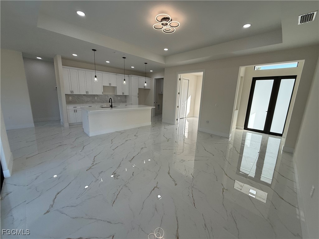 716 Castlestone Avenue S Lehigh Acres FL 33974 2025019493 image6