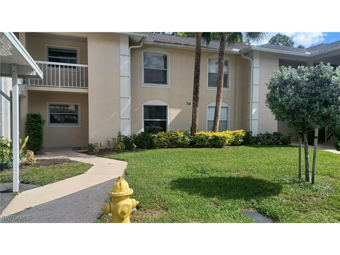 716 Landover Circle #102 Naples FL 34104 225077629 image26