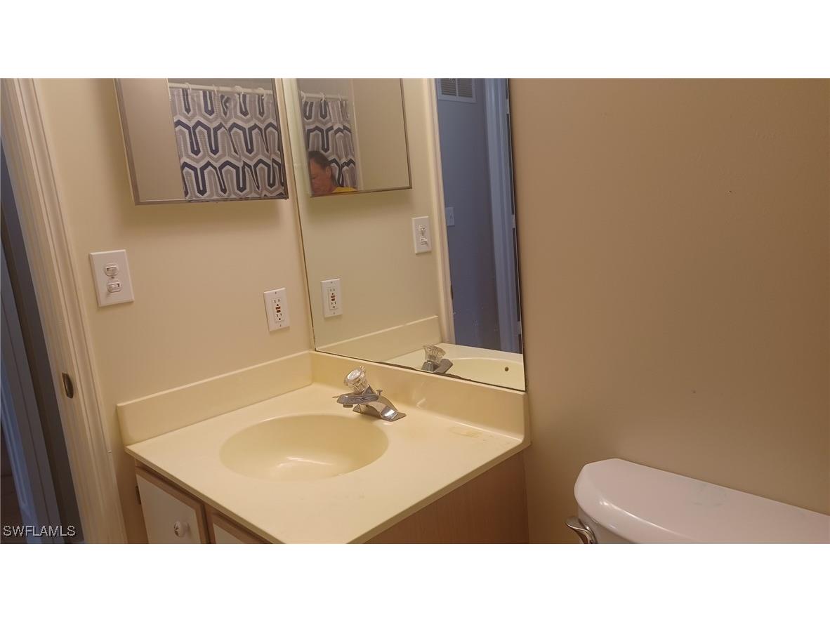 716 Landover Circle #102 Naples FL 34104 225077629 image36