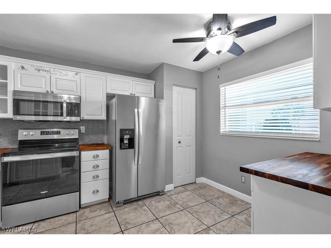 716 Landover Circle #103 Naples FL 34104 226010624 image10