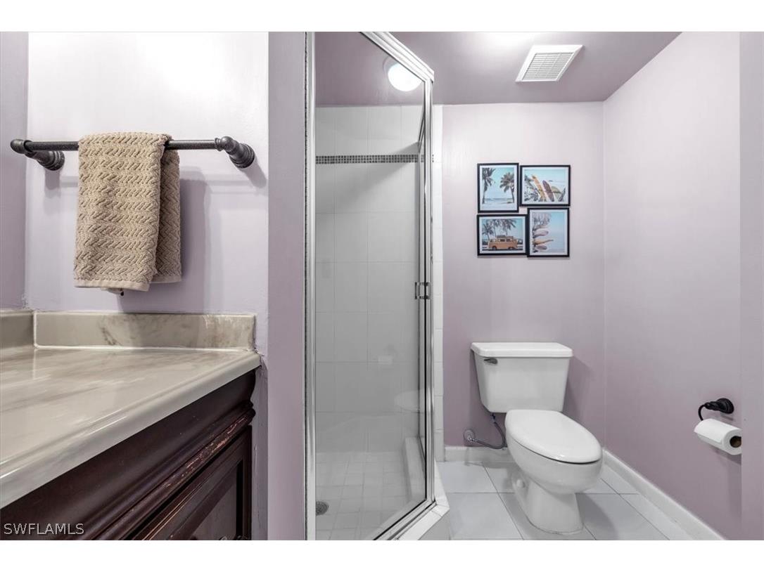 716 Landover Circle #103 Naples FL 34104 226010624 image15
