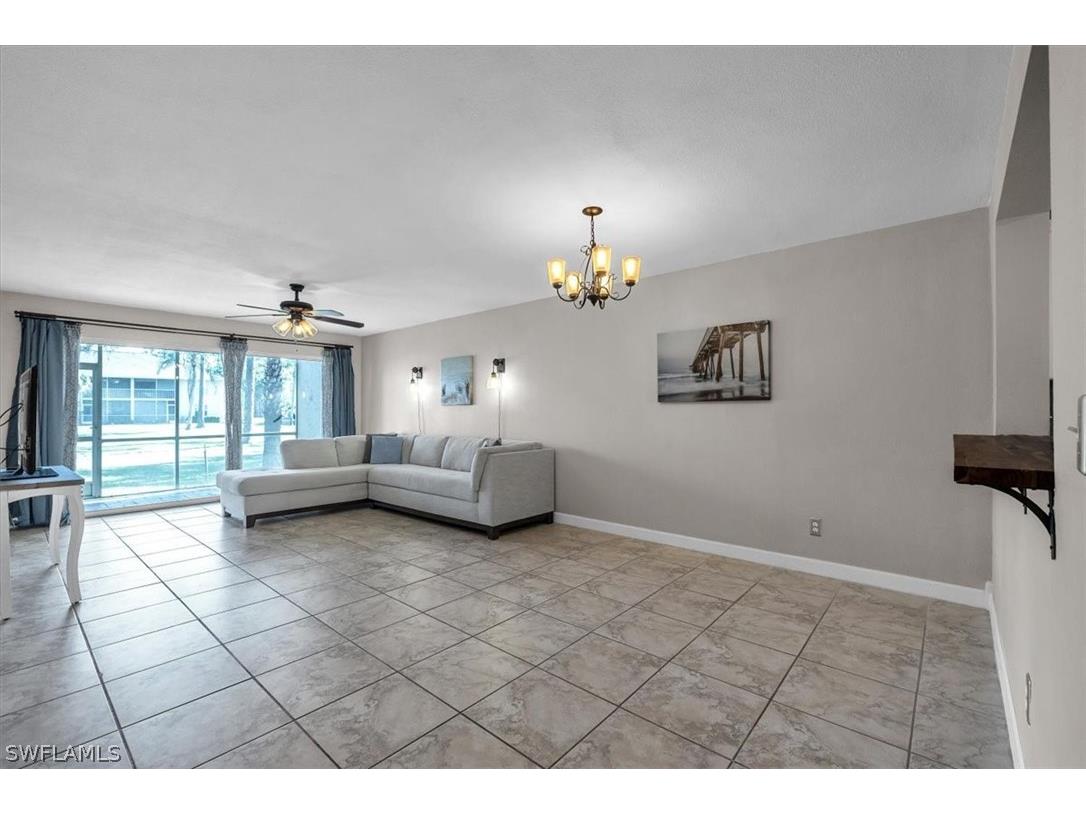 716 Landover Circle #103 Naples FL 34104 226010624 image2