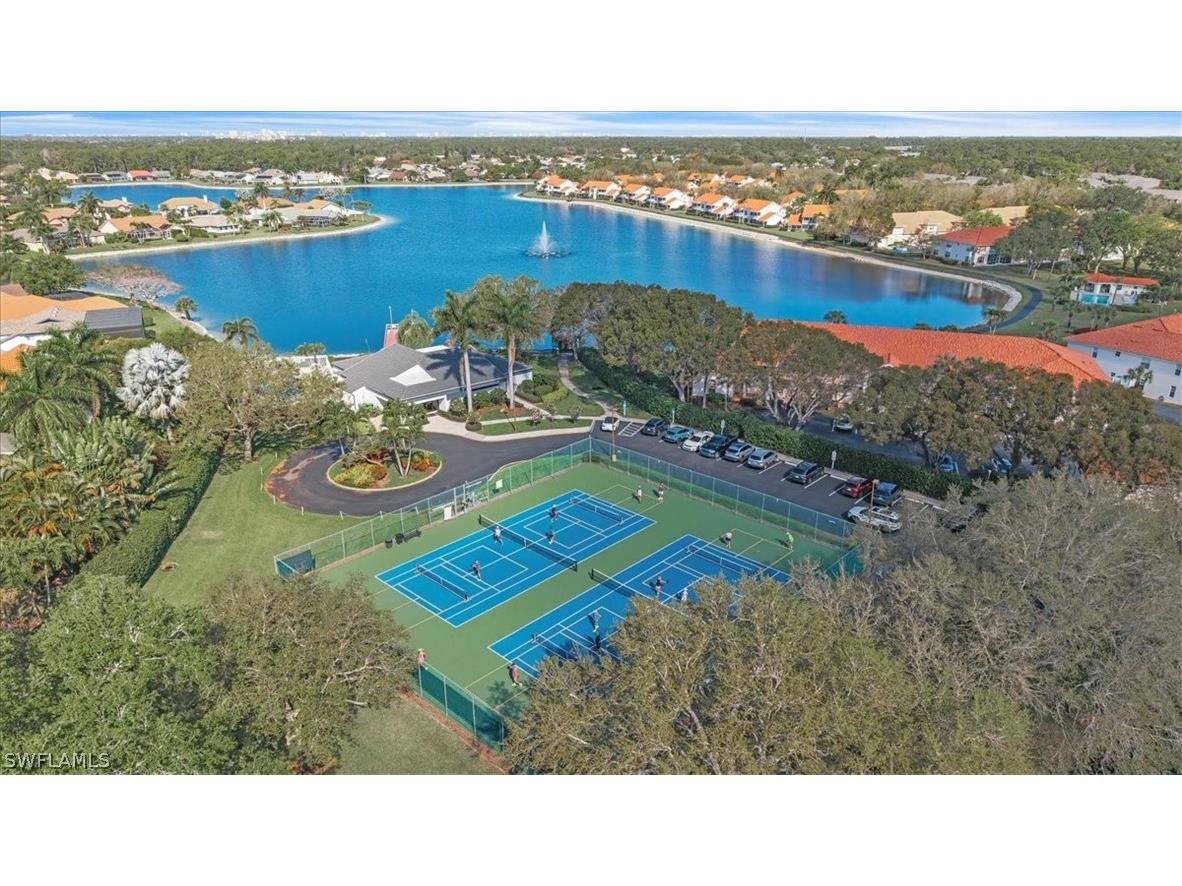 716 Landover Circle #103 Naples FL 34104 226010624 image28