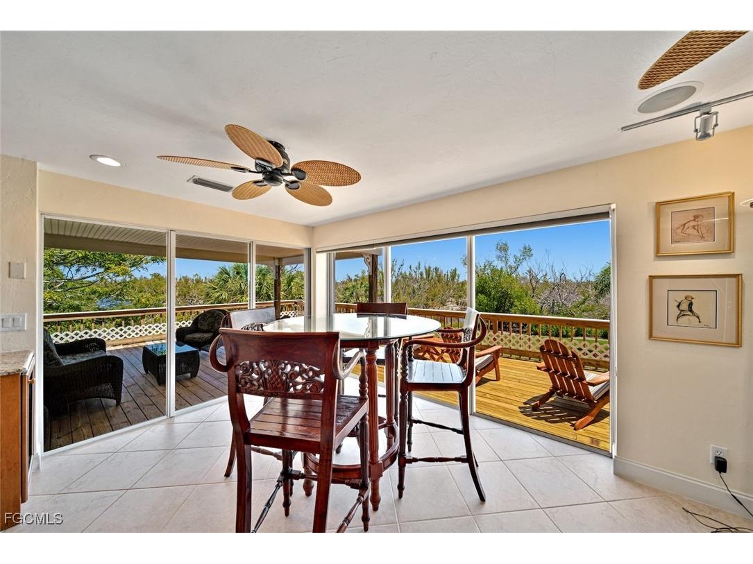 716 Rabbit Road Sanibel FL 33957 2025018371 image15