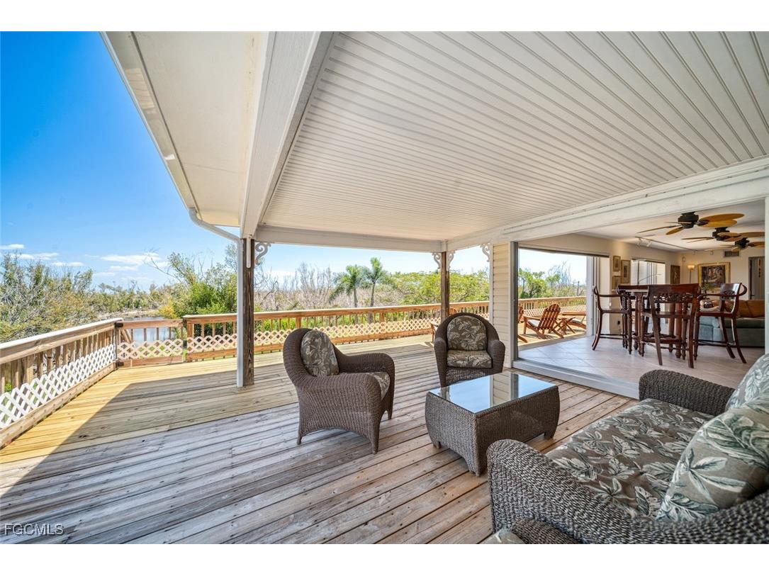 716 Rabbit Road Sanibel FL 33957 2025018371 image18