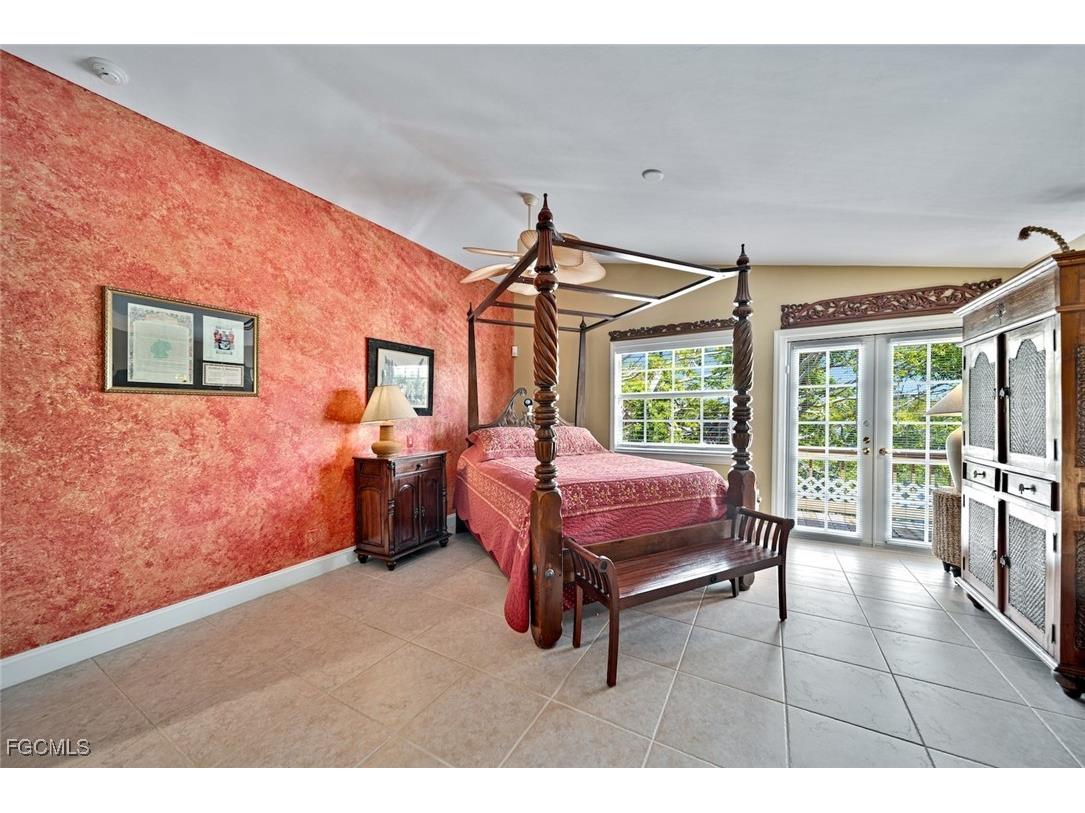 716 Rabbit Road Sanibel FL 33957 2025018371 image21