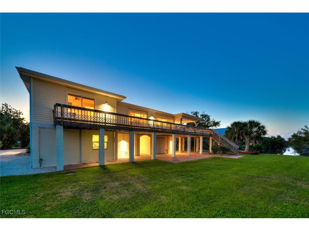 716 Rabbit Road Sanibel FL 33957 2025018371 image3