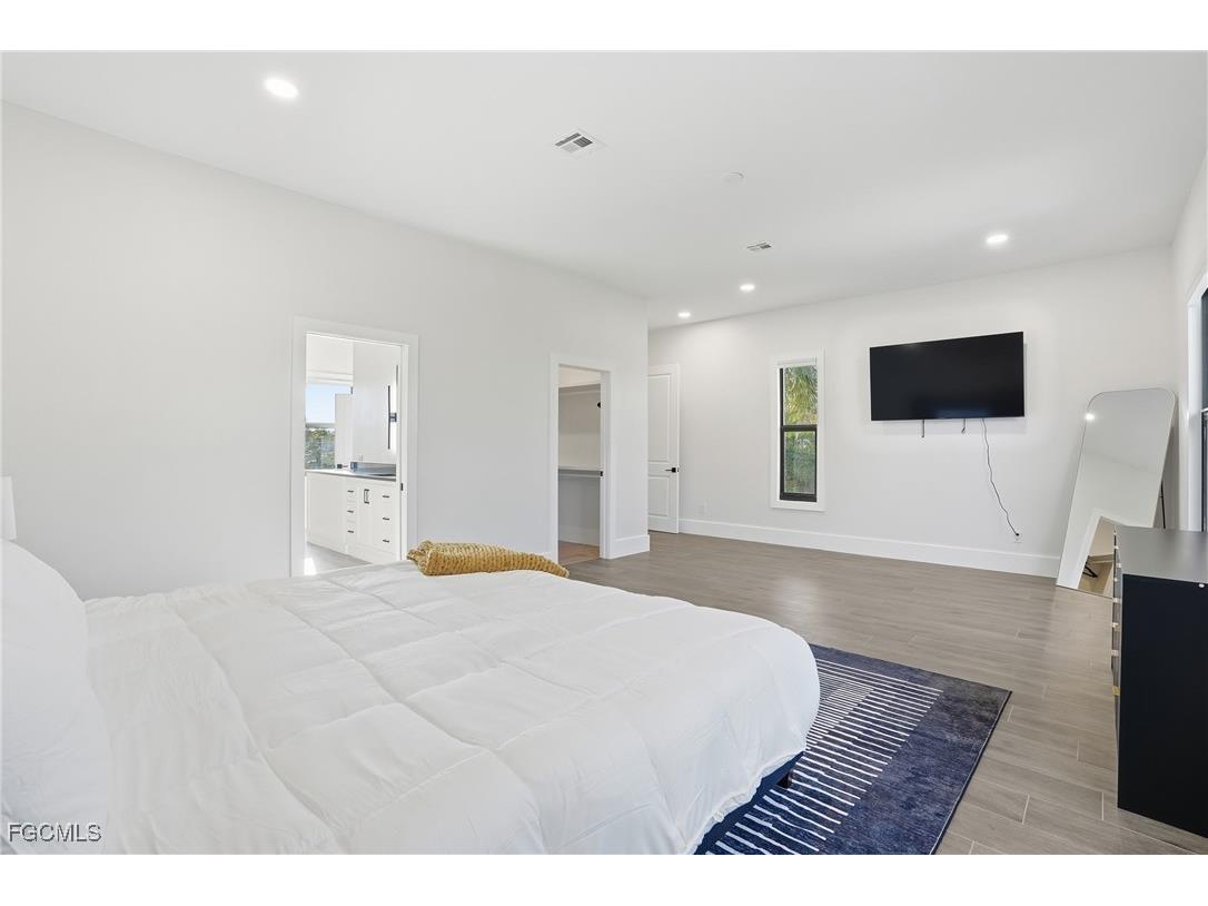 7161 Shannon Boulevard Fort Myers FL 33908 2026005642 image14