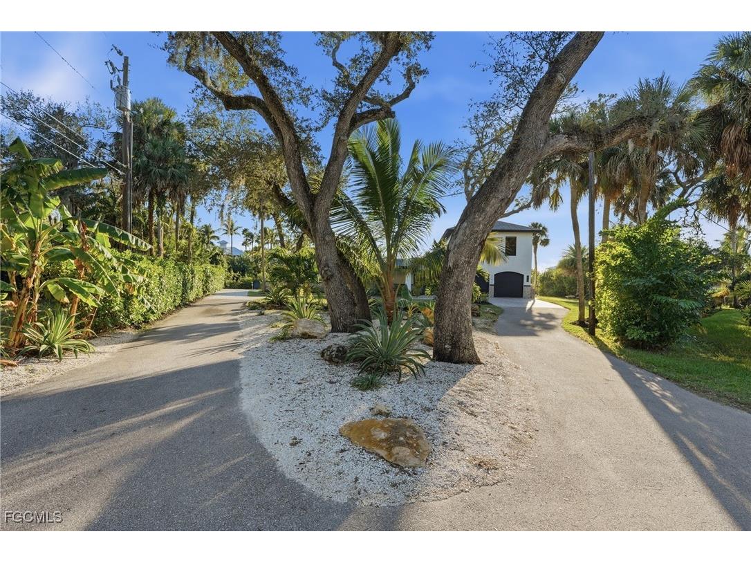 7161 Shannon Boulevard Fort Myers FL 33908 2026005642 image35