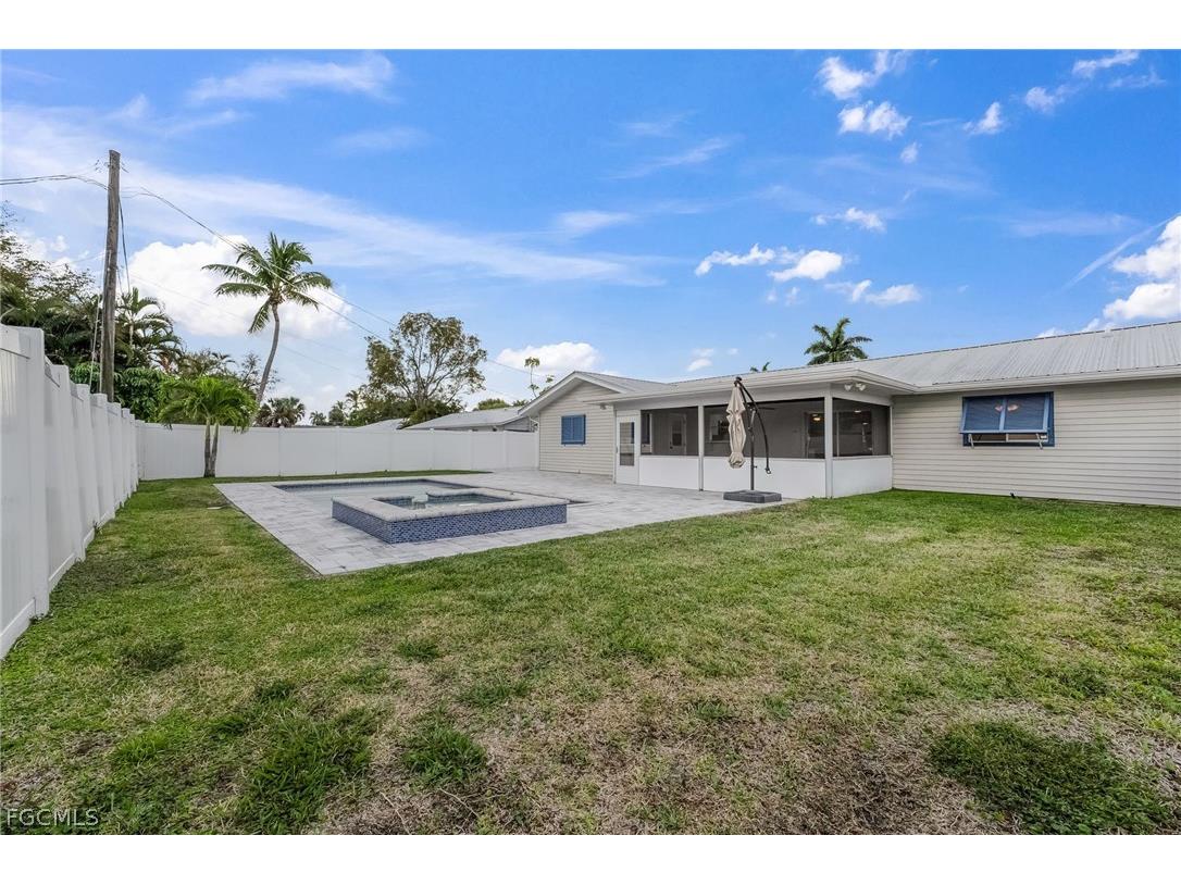 7162 Drake Drive Fort Myers FL 33908 2026000185 image35