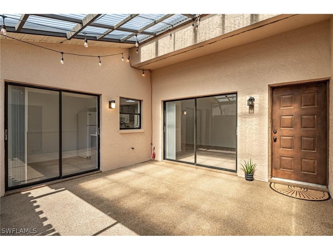 7164 Lyle Terrace #4 Fort Myers FL 33907 224047662 image1