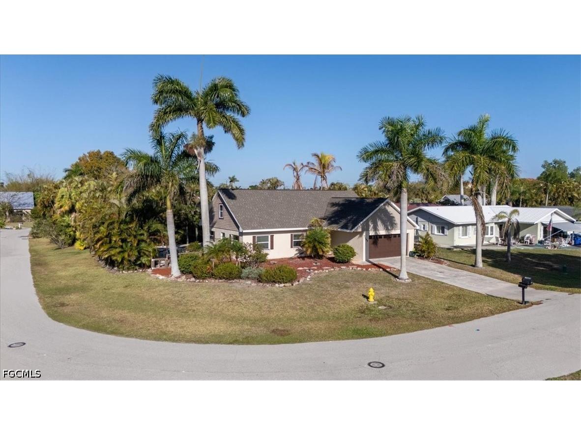 7165 Columbia Circle E Fort Myers FL 33908 2026017957 image2