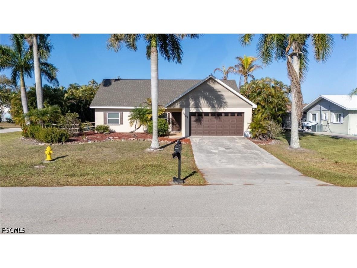 7165 Columbia Circle E Fort Myers FL 33908 2026017957 image3