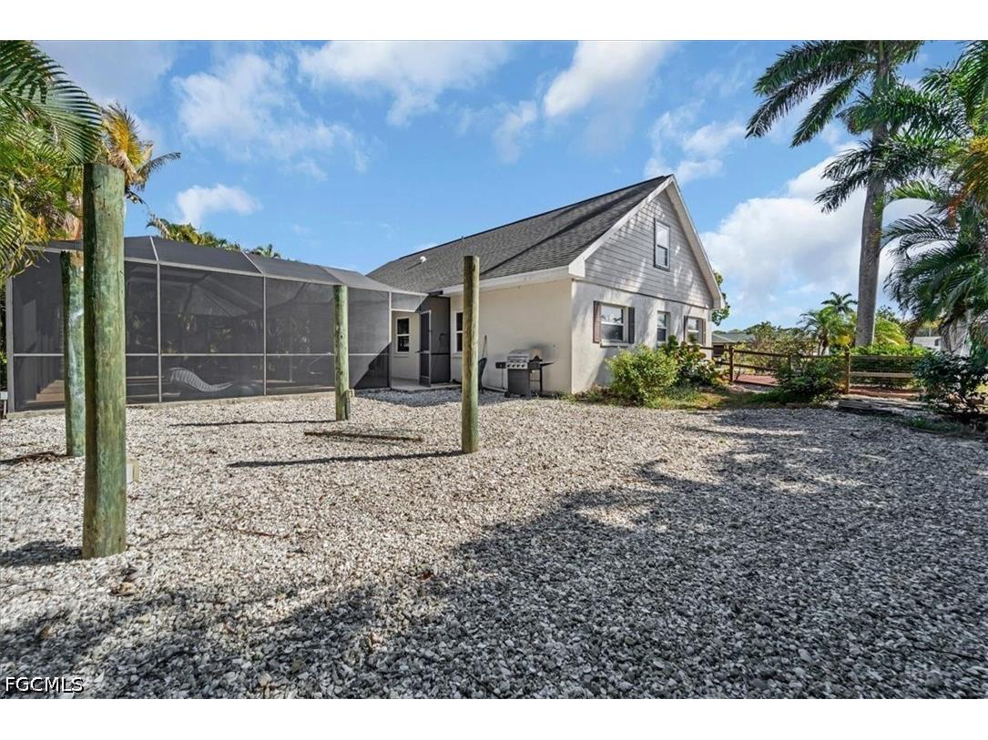7165 Columbia Circle E Fort Myers FL 33908 2026017957 image38