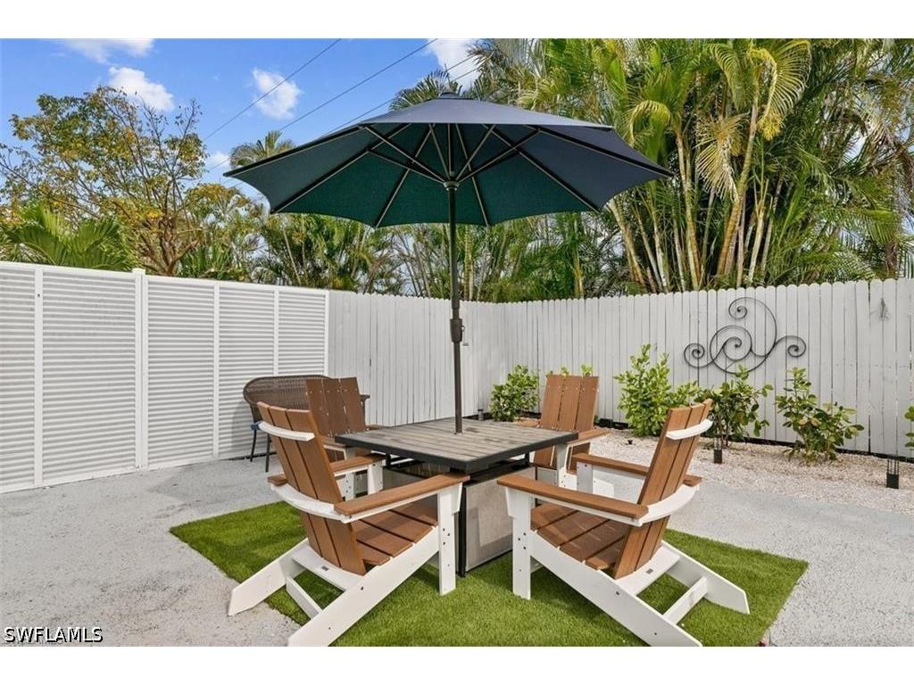 717 95th Avenue N #1 Naples FL 34108 226013957 image12