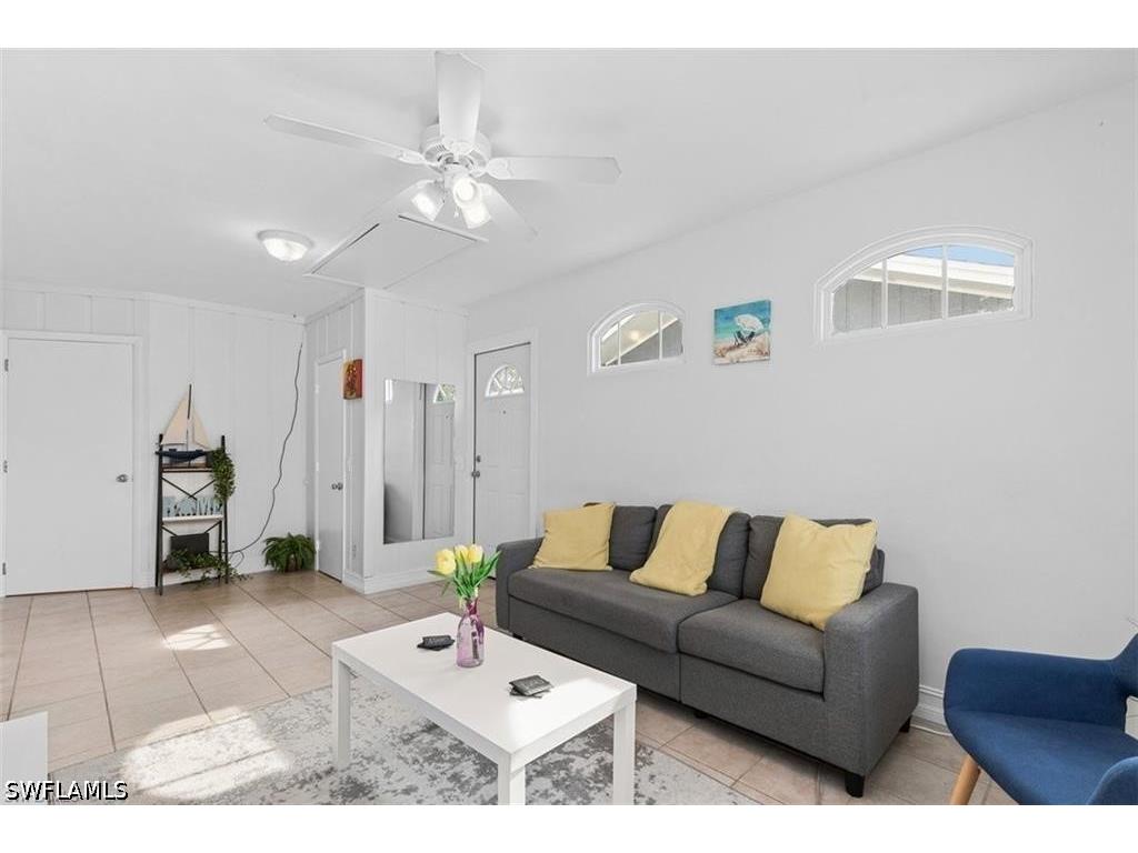 717 95th Avenue N #1 Naples FL 34108 226013957 image5