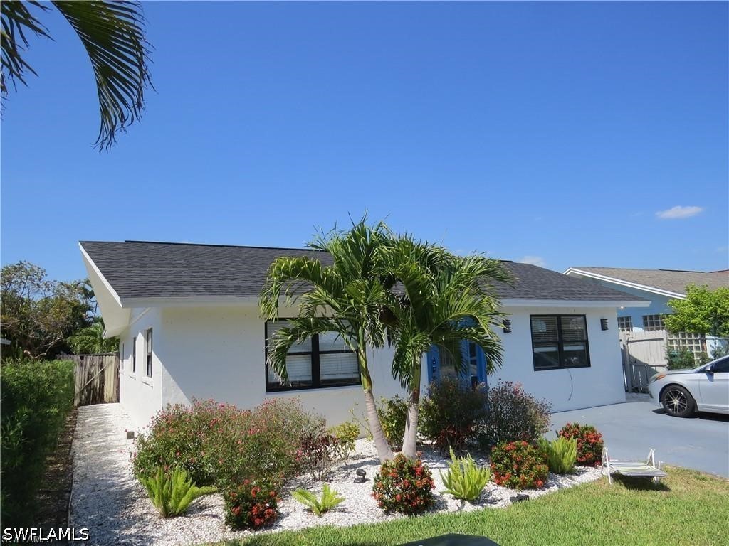 717 95th Avenue N #3 Naples FL 34108 226013958 image12