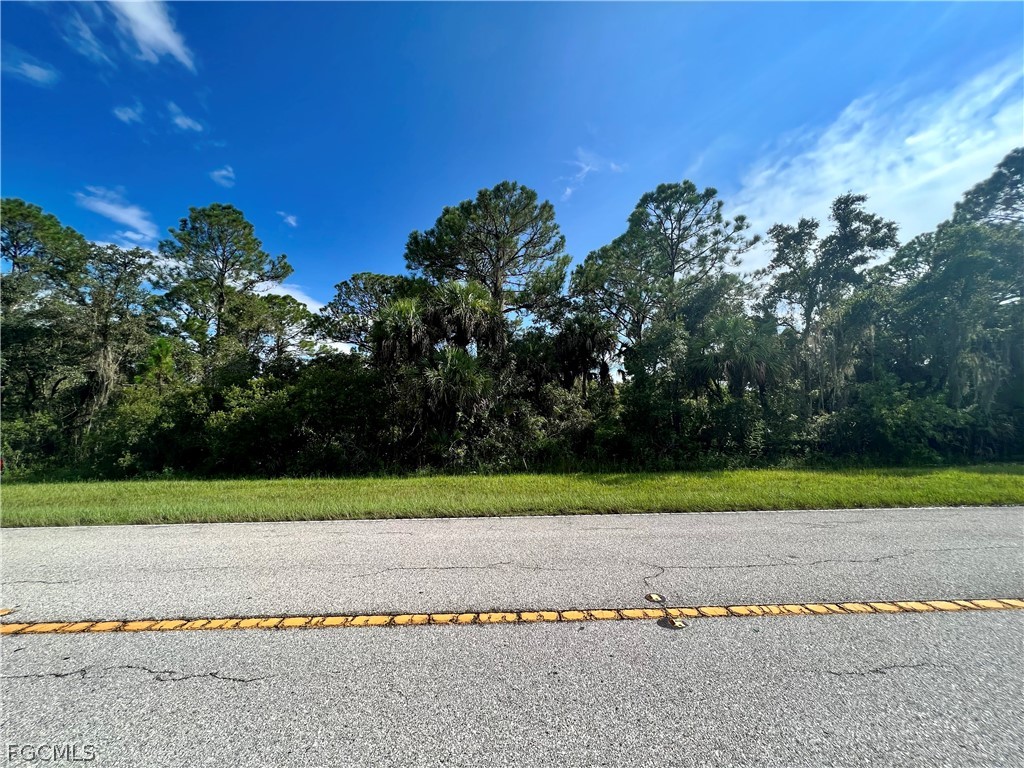 717 Biscayne Drive Port Charlotte FL 33953 2026012959 image1