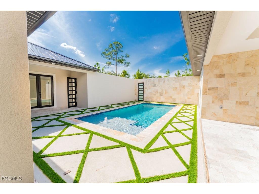 717 Calvin Avenue Lehigh Acres FL 33972 2025020032 image13