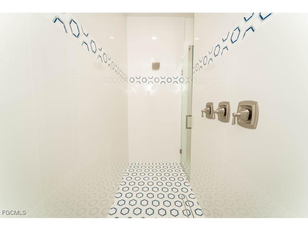 717 Calvin Avenue Lehigh Acres FL 33972 2025020032 image41