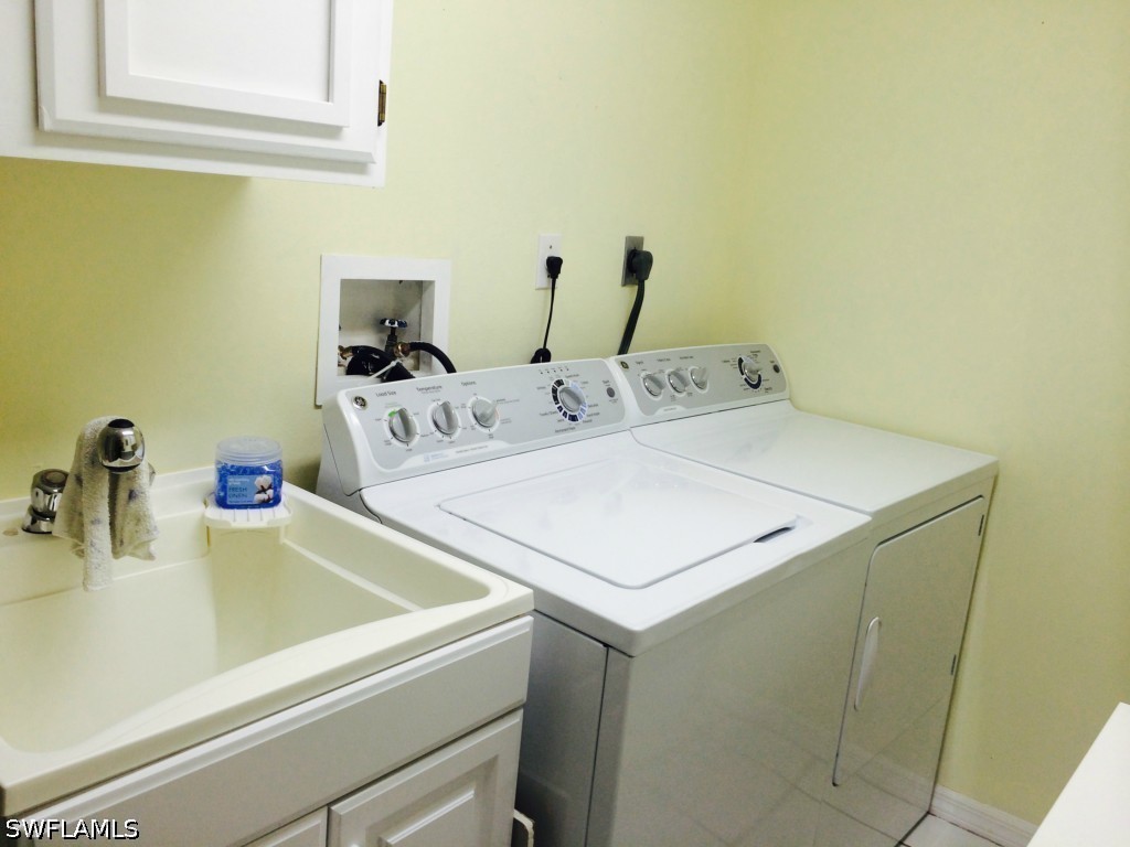 717 Landover Circle #103 Naples FL 34104 226020001 image18