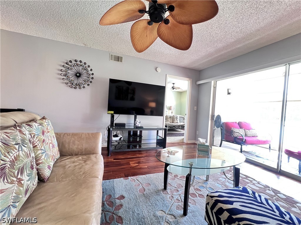 717 Landover Circle #103 Naples FL 34104 226020001 image3