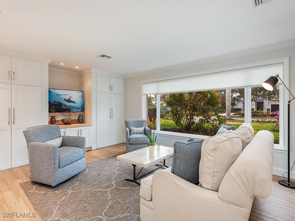 717 Park Shore Drive Naples FL 34103 225001825 image1