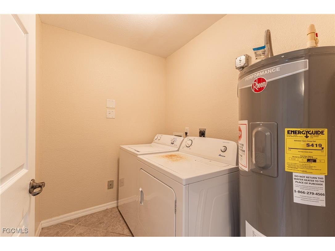 717 SE 8th Street Cape Coral FL 33990 2025012713 image11