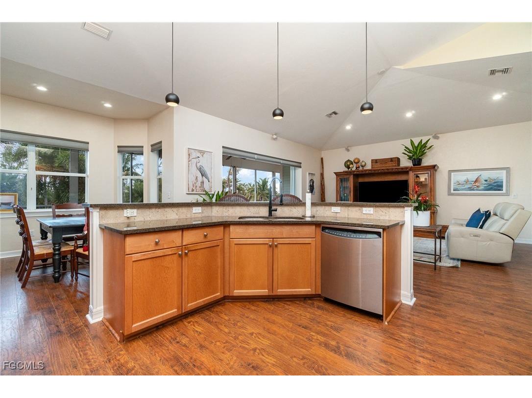 7171 Coca Sabal Lane Fort Myers FL 33908 2025025905 image14