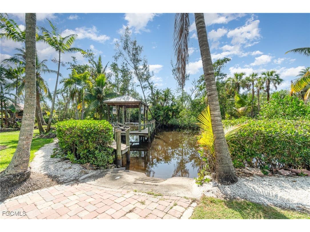 7171 Coca Sabal Lane Fort Myers FL 33908 2025025905 image35