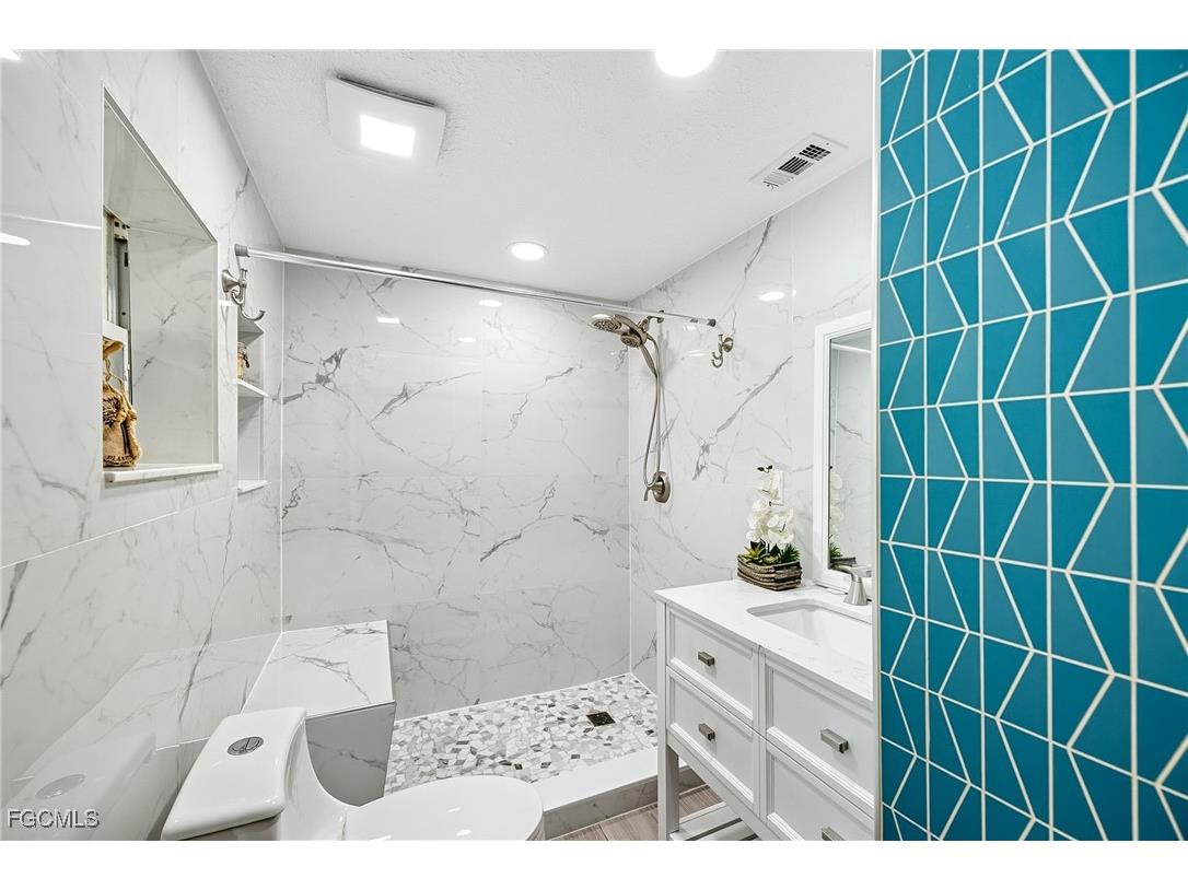 7171 Penzance Boulevard Fort Myers FL 33966 2025010366 image14