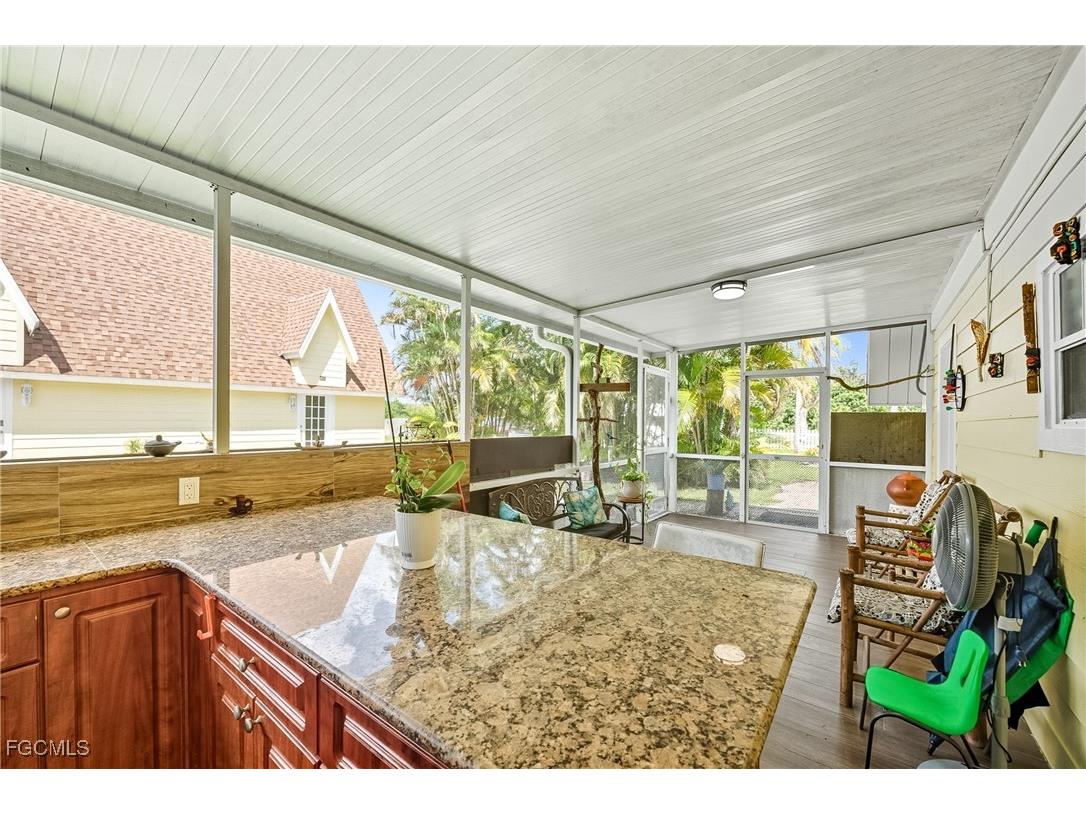 7171 Penzance Boulevard Fort Myers FL 33966 2025010366 image23