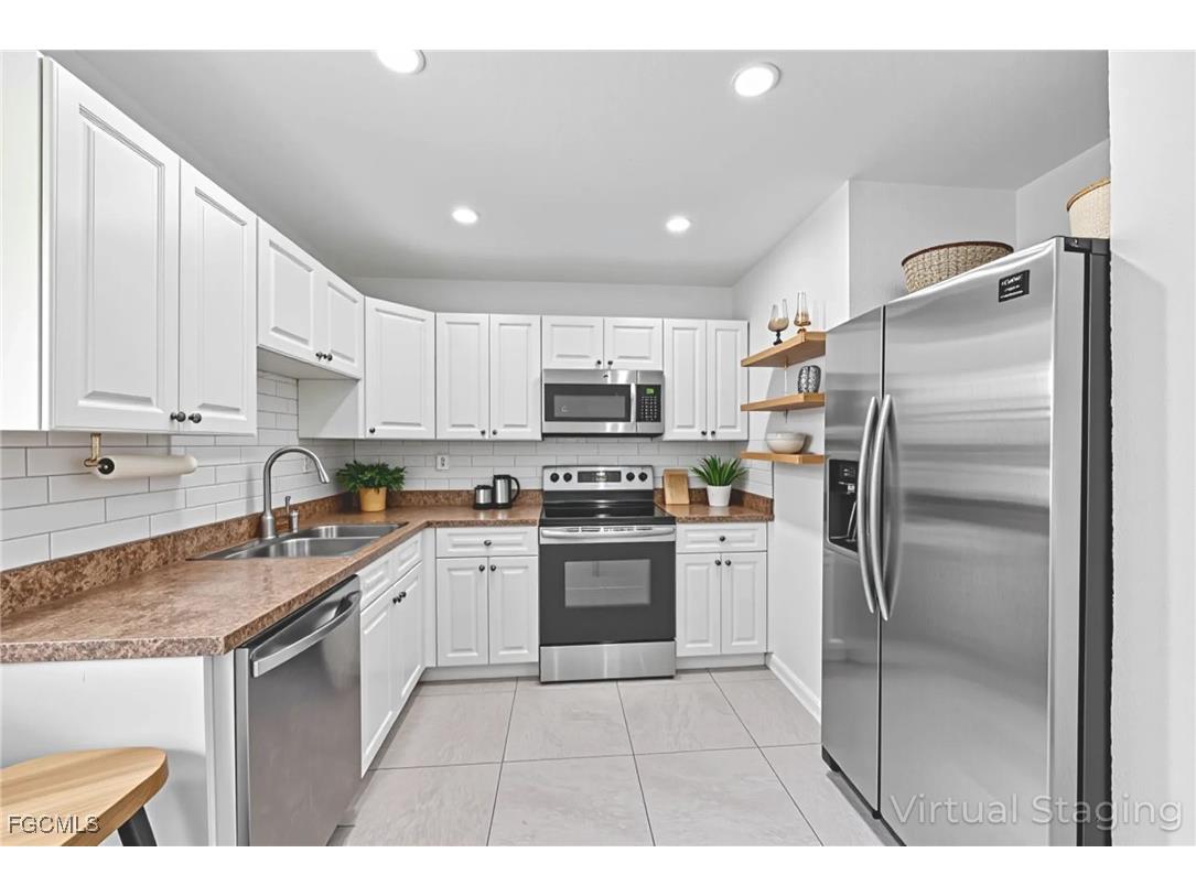 7171 Penzance Boulevard Fort Myers FL 33966 2025010366 image31