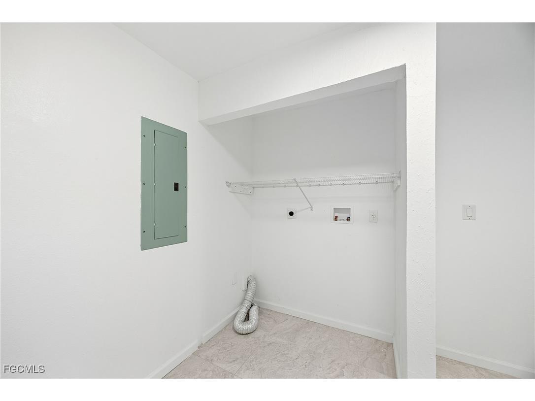 7171 Penzance Boulevard Fort Myers FL 33966 2025010366 image42