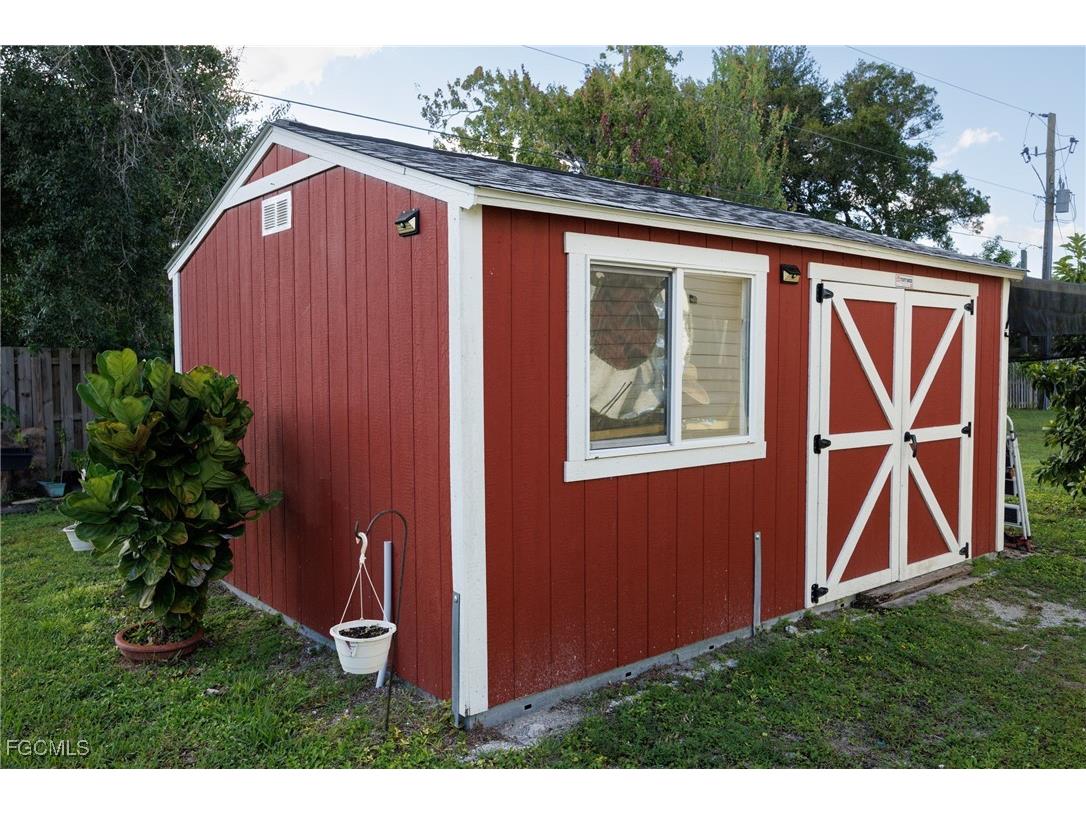 7171 Penzance Boulevard Fort Myers FL 33966 2025010366 image43