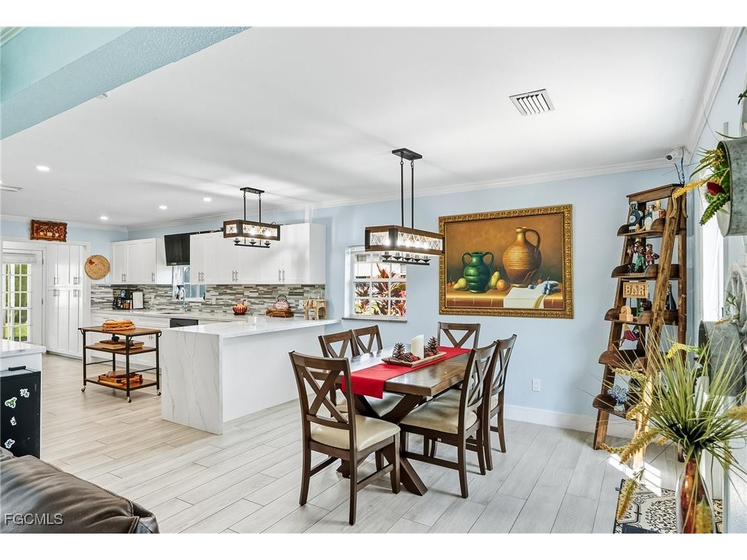 7171 Penzance Boulevard Fort Myers FL 33966 2025010366 image7