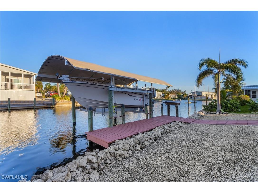 7175 Cobiac Drive Saint James City FL 33956 224095680 image1