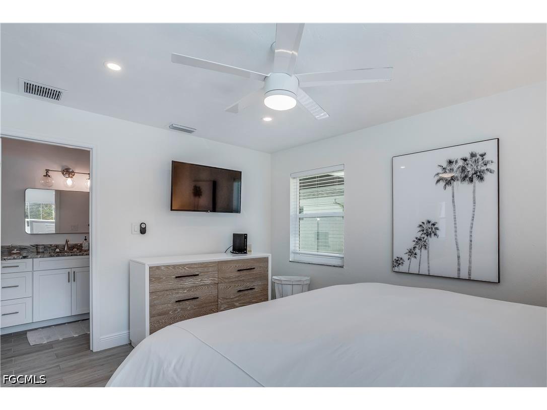 718 103rd Avenue N Naples FL 34108 2026023188 image15