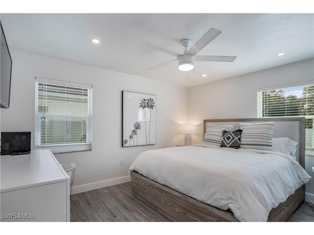 718 103rd Avenue N Naples FL 34108 225017802 image12