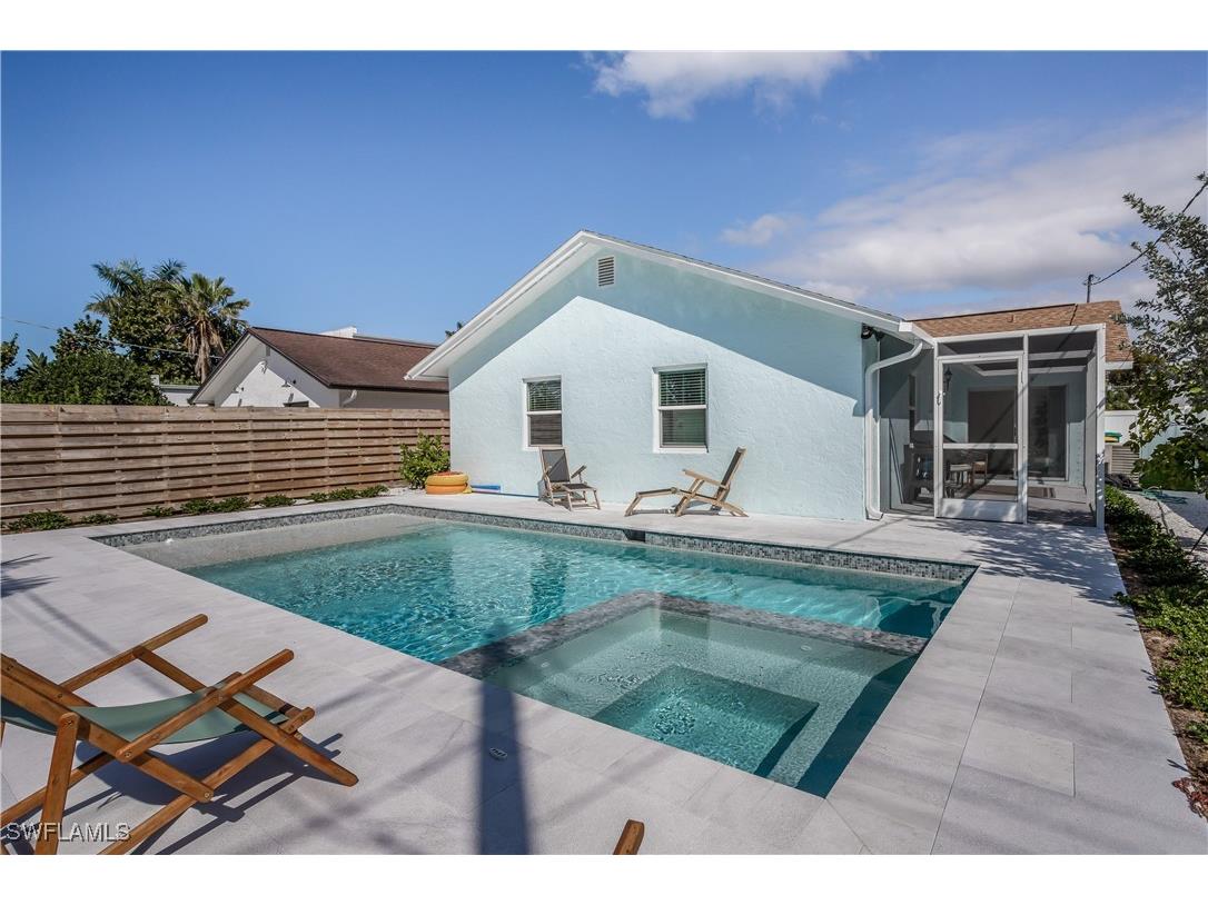 718 103rd Avenue N Naples FL 34108 225017802 image22