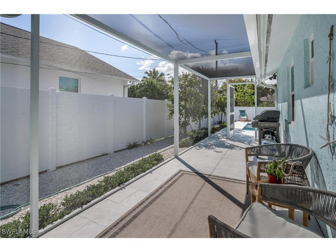 718 103rd Avenue N Naples FL 34108 225017802 image30