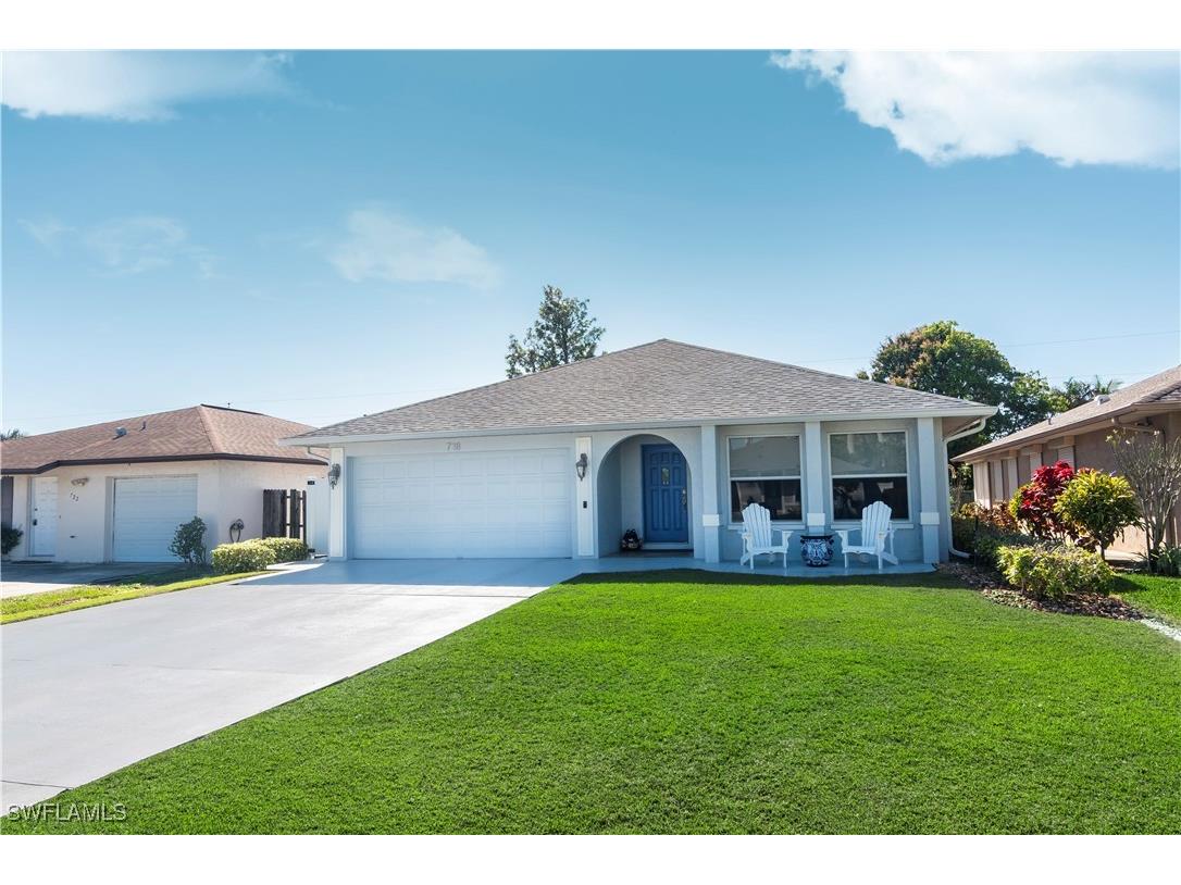 718 107th Avenue N Naples FL 34108 225083030 image1