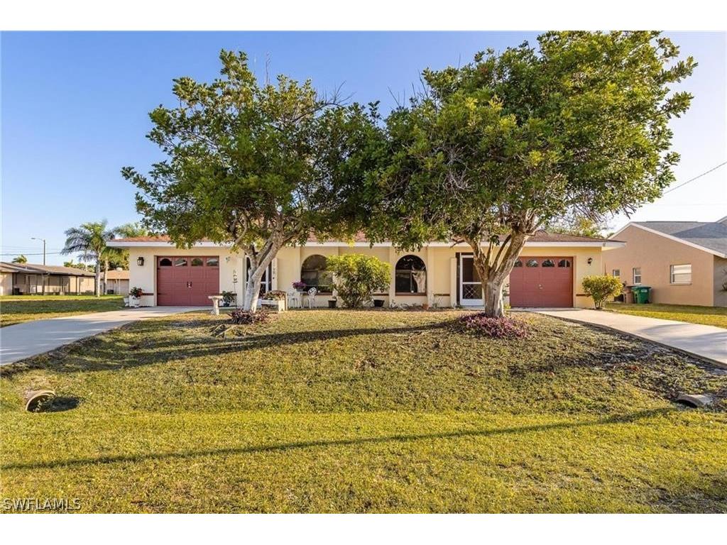 718-720 SE 46th Terrace Cape Coral FL 33904 224025847 image1