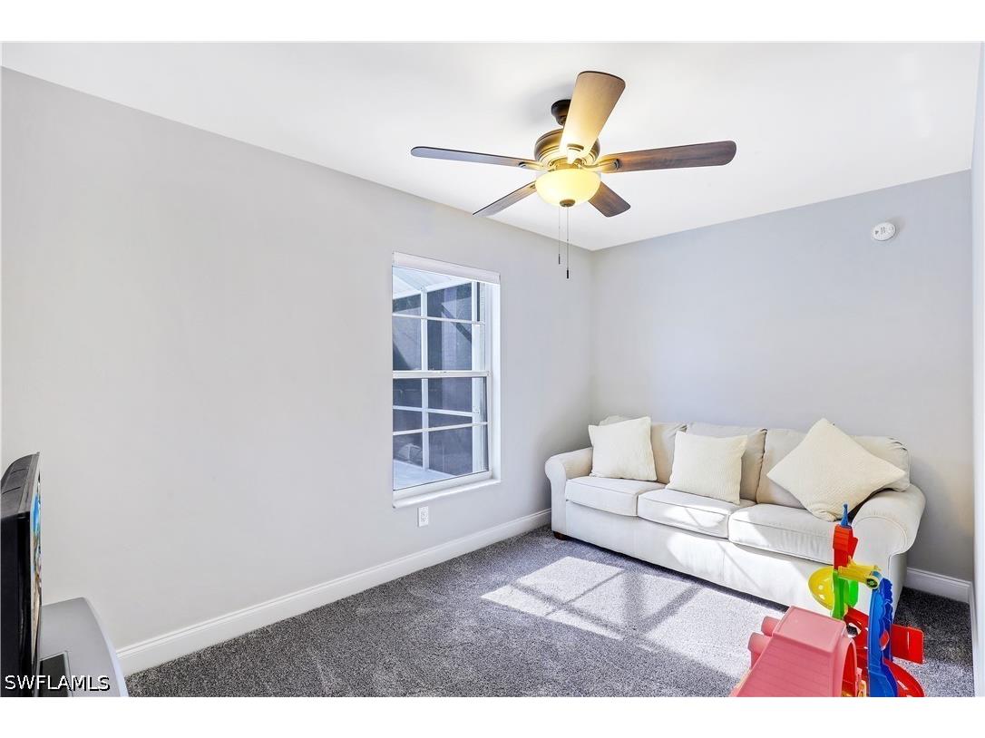 718 95th Avenue N Naples FL 34108 226015217 image20