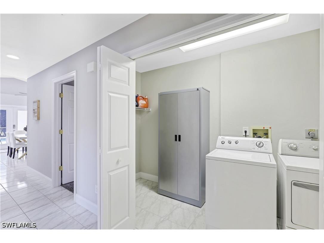 718 95th Avenue N Naples FL 34108 226015217 image21