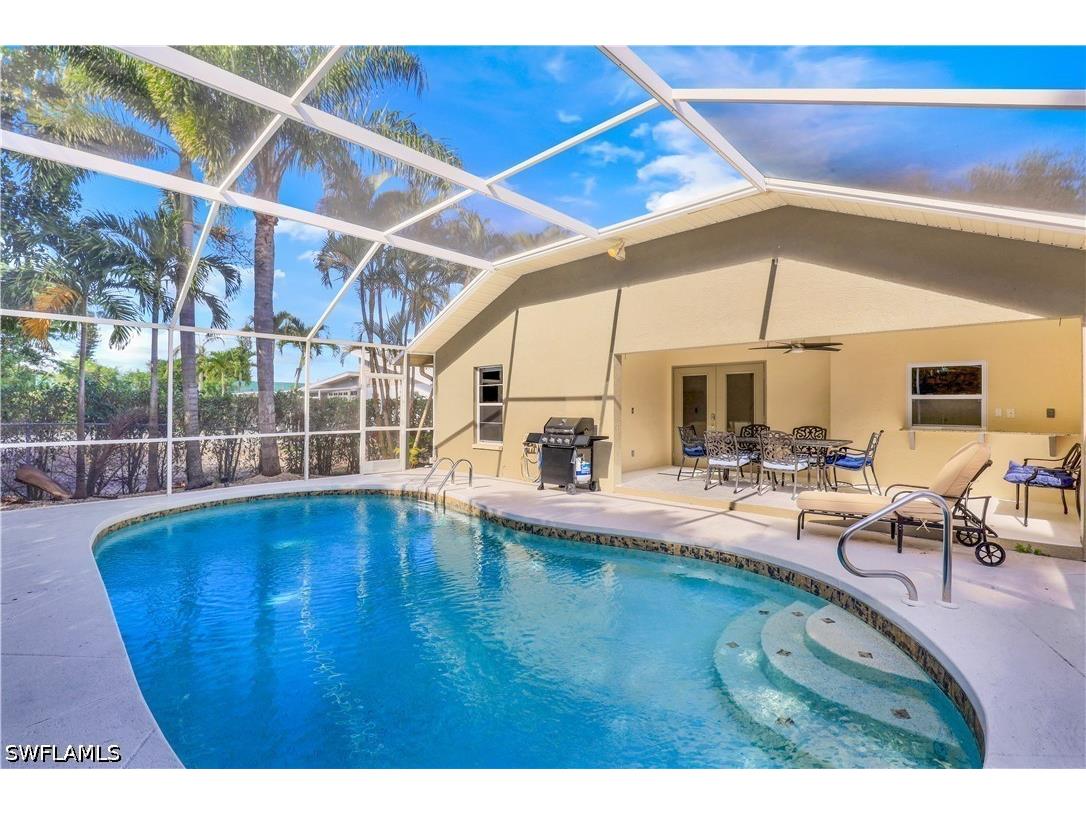 718 95th Avenue N Naples FL 34108 226015217 image5