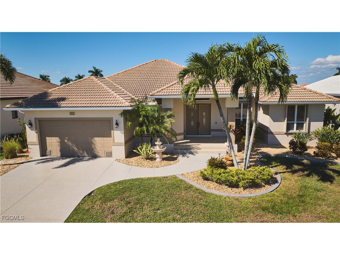 718 Antalya Court Punta Gorda FL 33950 2025017284 image1