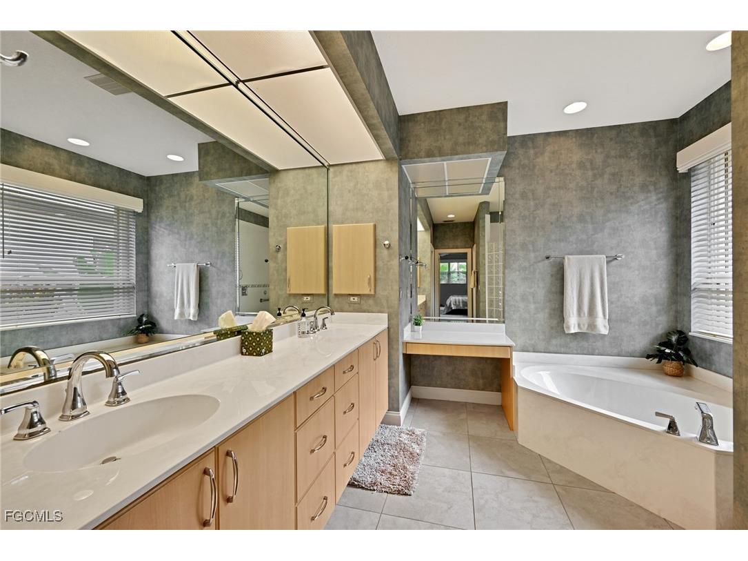 718 Antalya Court Punta Gorda FL 33950 2025017284 image39