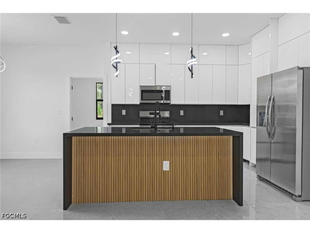 718 Bennington Drive Lehigh Acres FL 33974 2026014757 image16