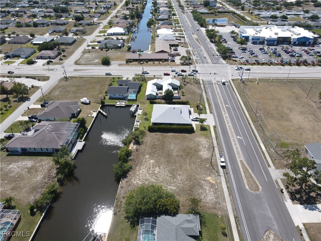 718 Mohawk Parkway Cape Coral FL 33914 2025009924 image5